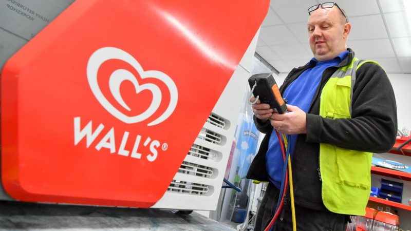 walls-fridge