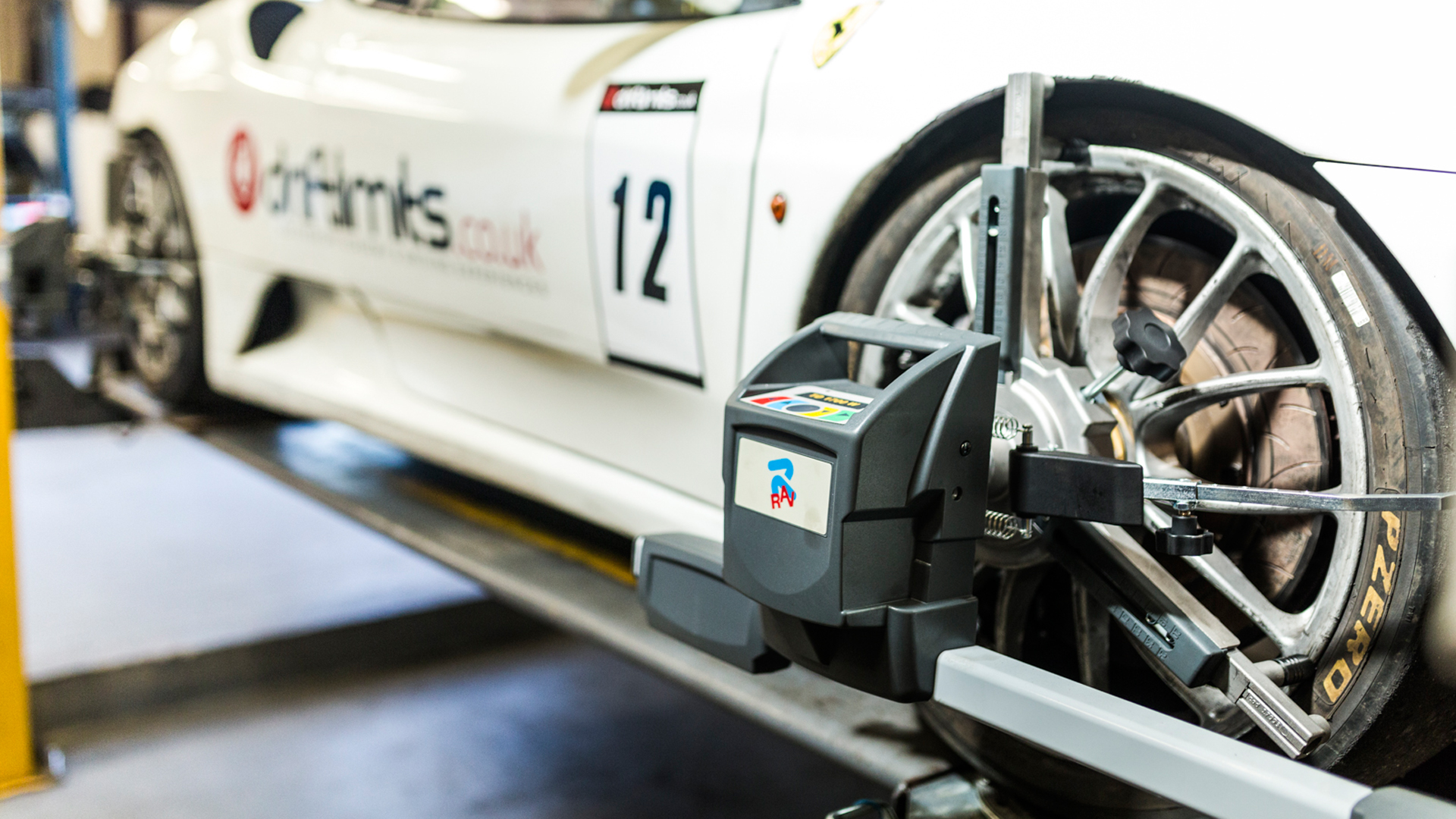 Bluetooth PRO 4-Wheel Alignment