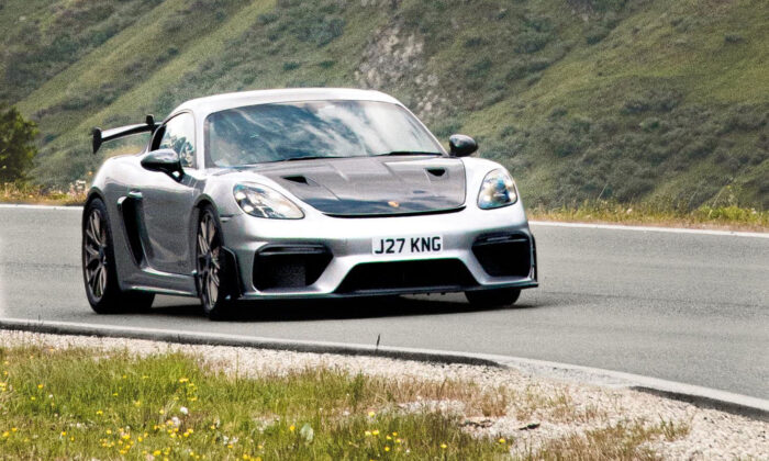 GT4 RS