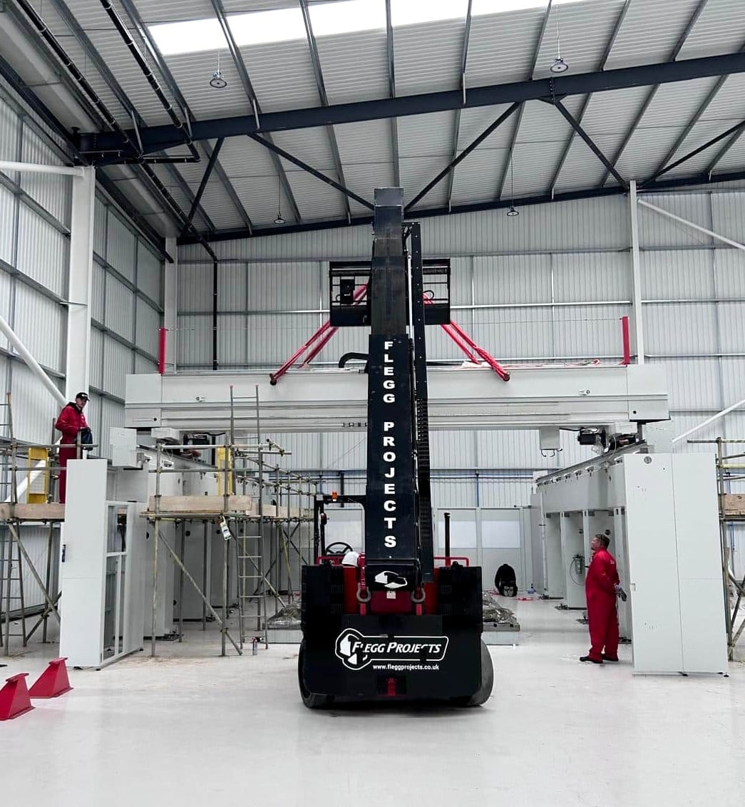 Routing machine installation