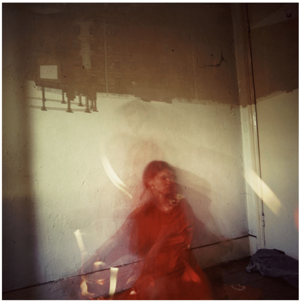 Minnie Weisz_Self Relfections