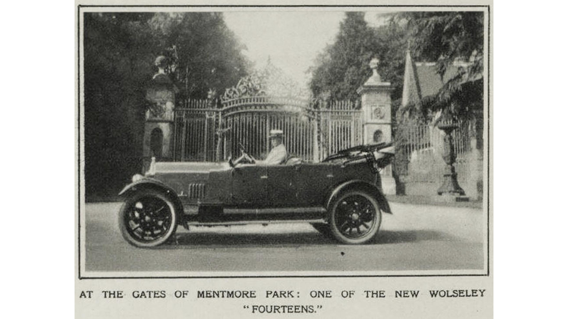mentmore-gates