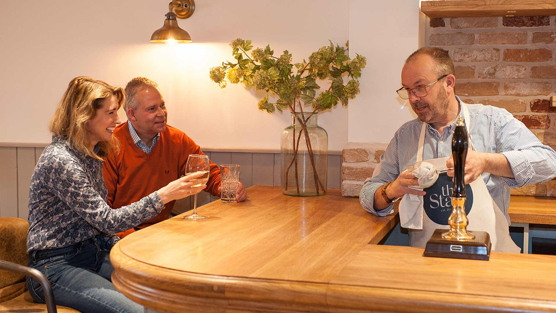 the-stag-bar-serving