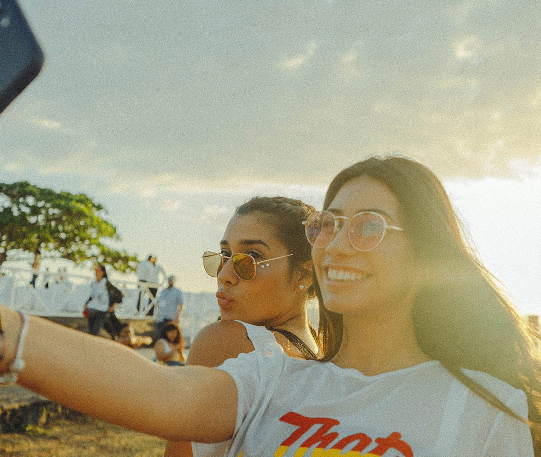 Influencers_at_event2