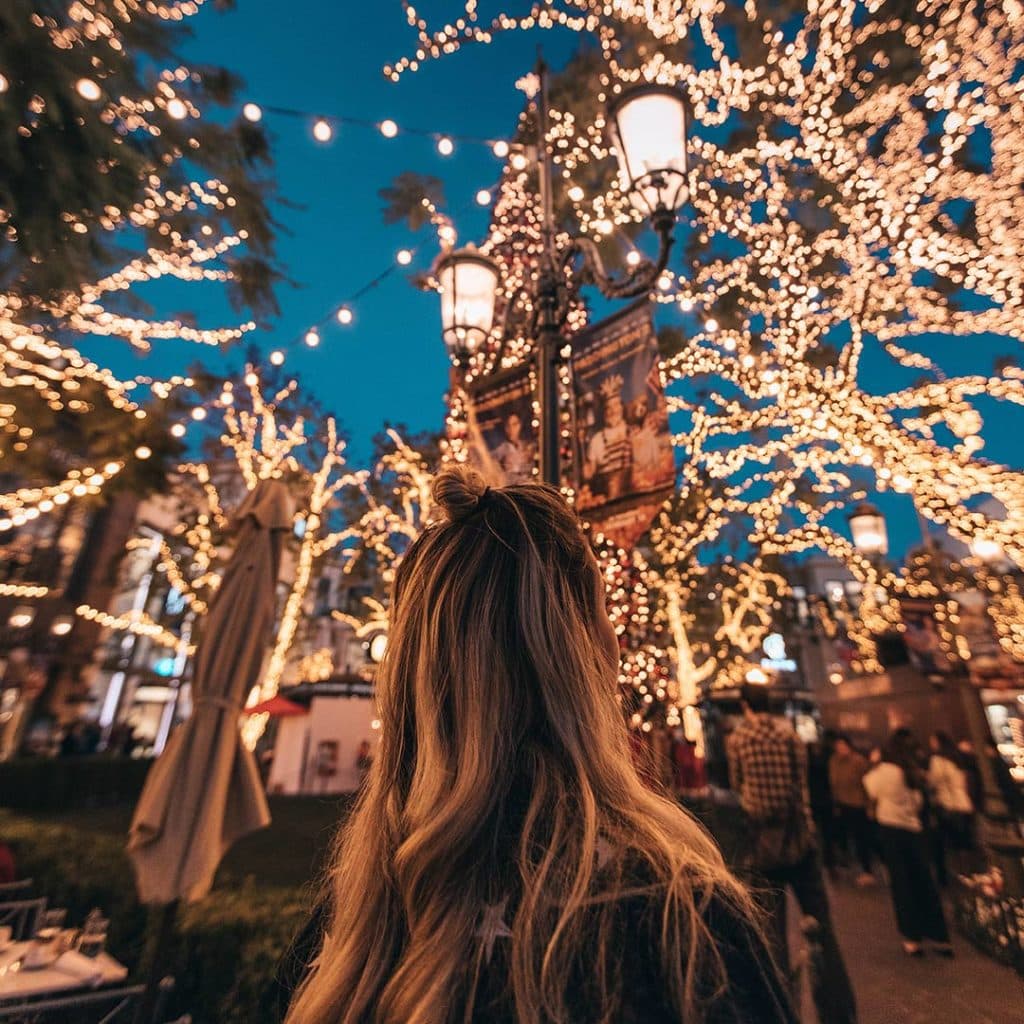 Bringing-christmas-to-life-1024x1024